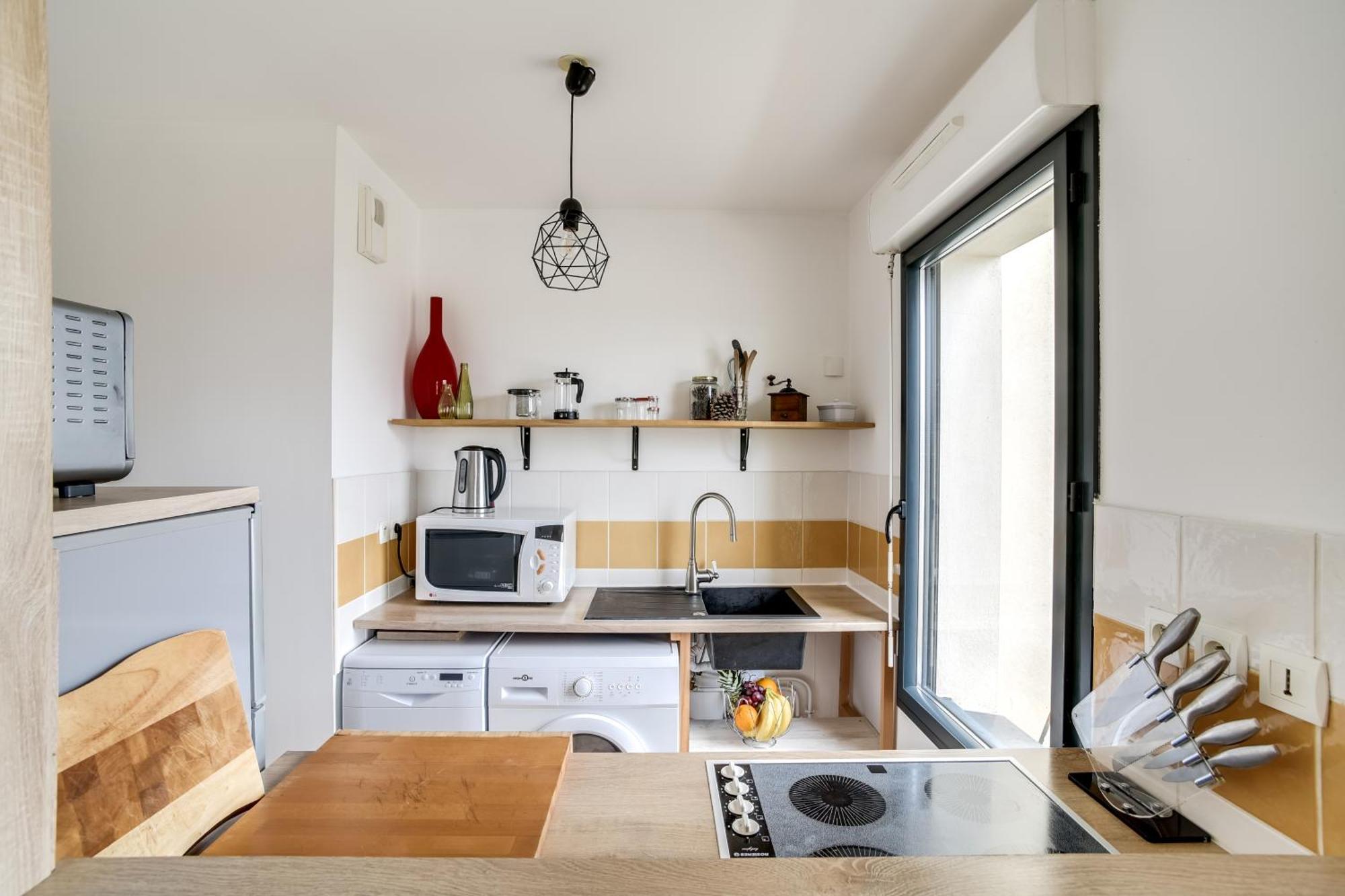 Ferienwohnung Votre Escale - Le Petit Montmartre Niort Exterior foto