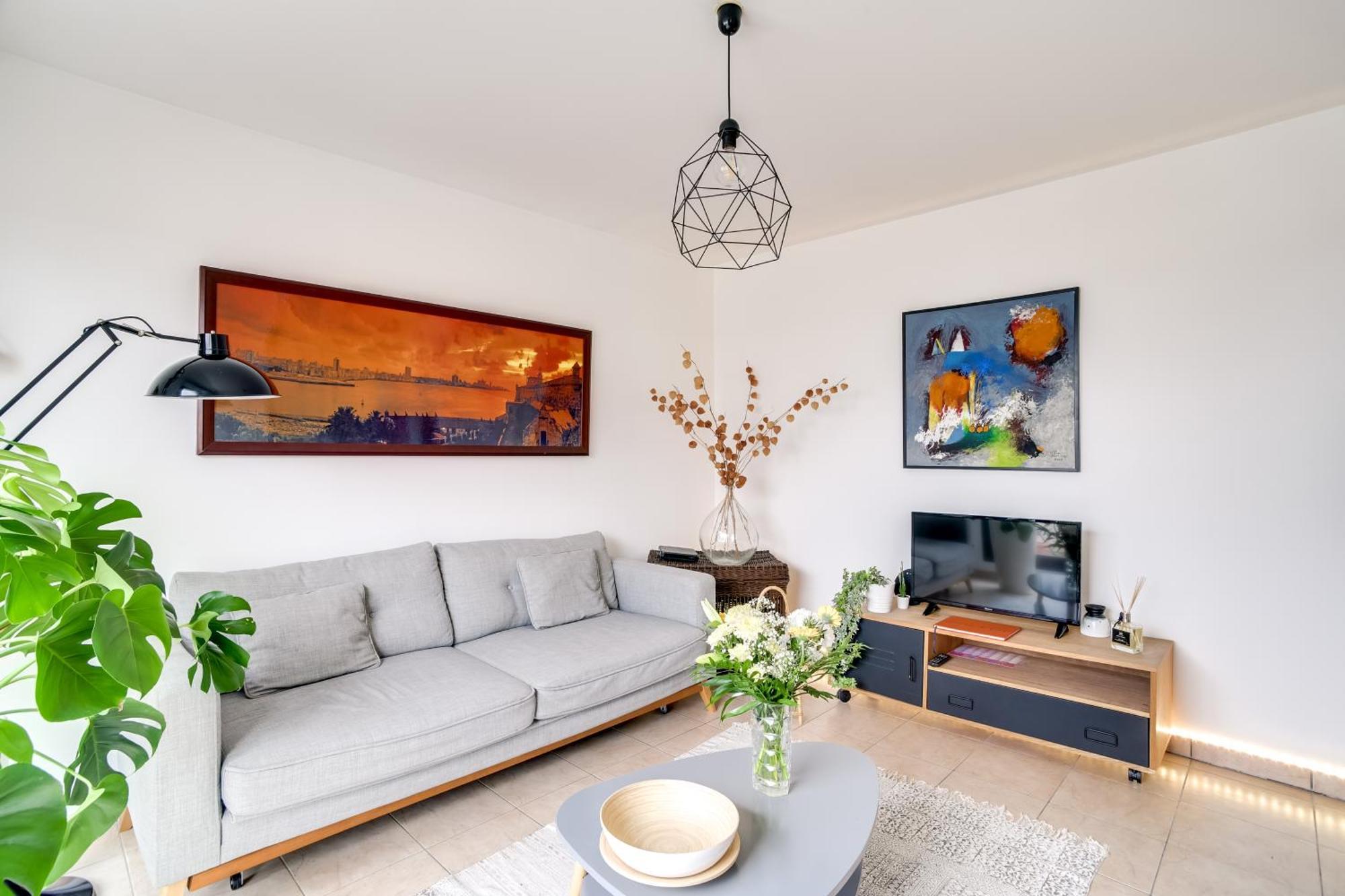 Ferienwohnung Votre Escale - Le Petit Montmartre Niort Exterior foto